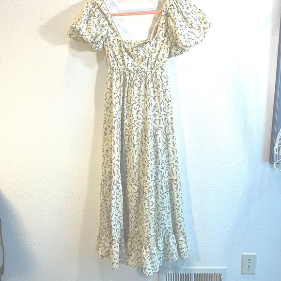 Show Me Your MuMu Dresses & Skirts - Puff sleeve please! Show Me Your MuMu dress in cream and blue floral.